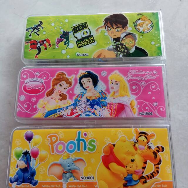 

kotak pensil set