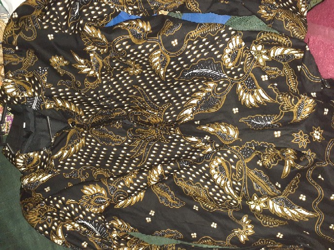 Batik Solo Pria Lengan Panjang Lapis Furing Baju Batik Pria Modern Produksi Queens Batik