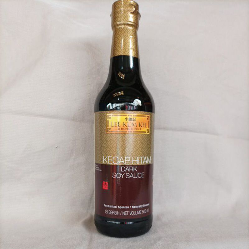 

dark soy sauce kecap hitam Lee kum kee