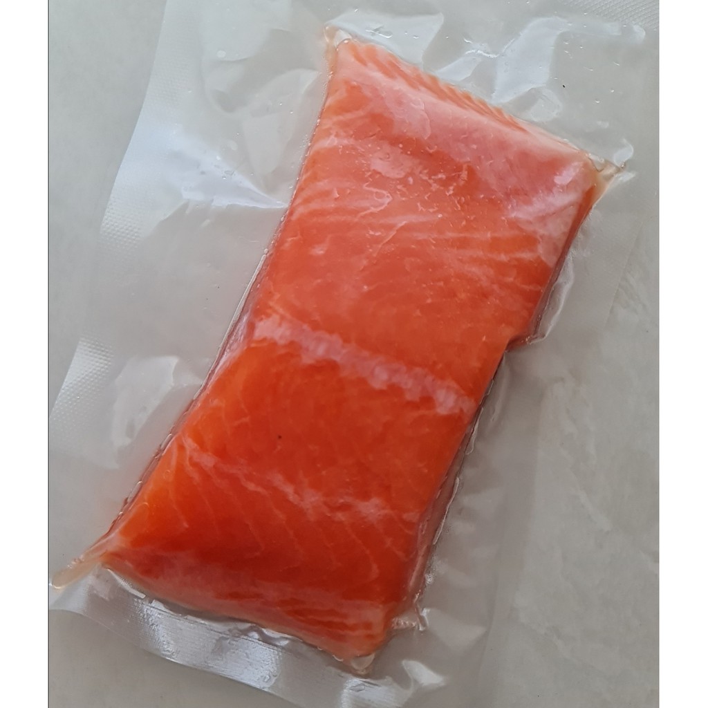 

Salmon Fillet Portion 200gr // FROZEN Norwegia