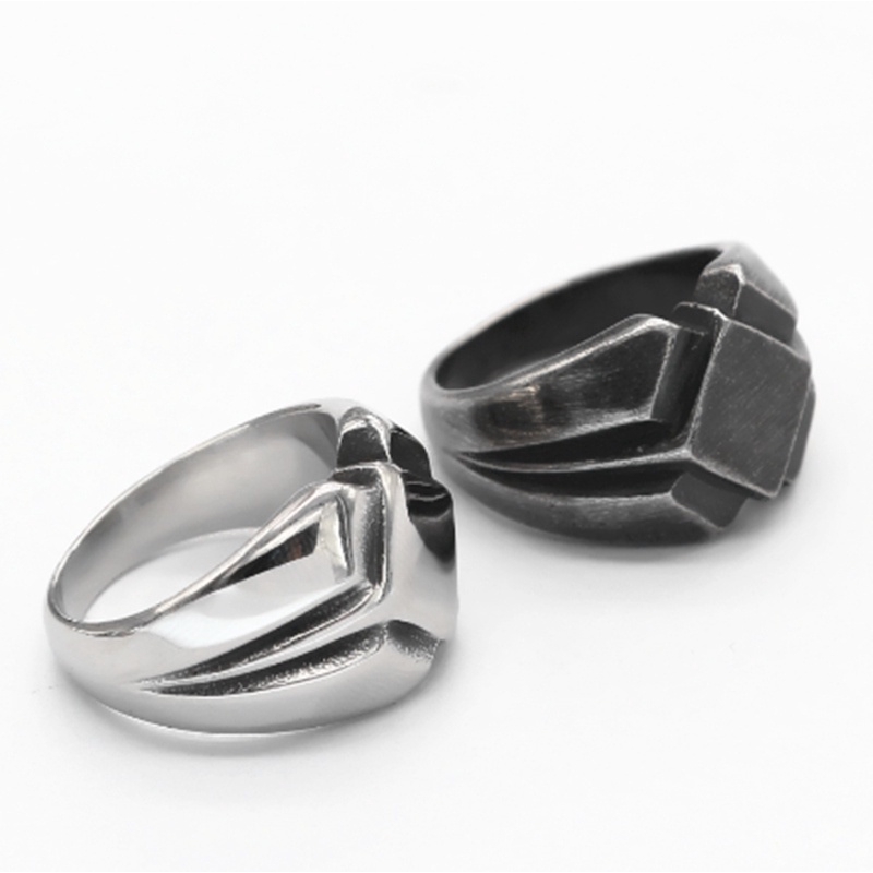 Cincin Nordic Vintage Antik Bahan Stainless Steel Warna Hitam untuk Pria