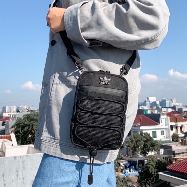 Adidas Mini Logo Slingbag/Selempang/Tas pinggang bisa COD Original