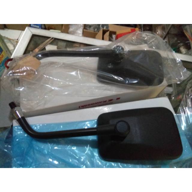 Spion kawasaki binter merzy kz200