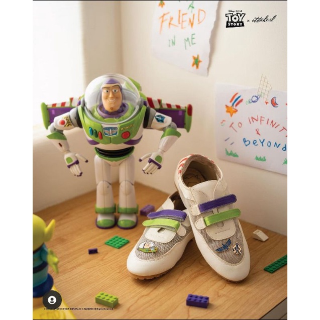 ITTAHERL BUZZ TOY STORY SIZE 39
