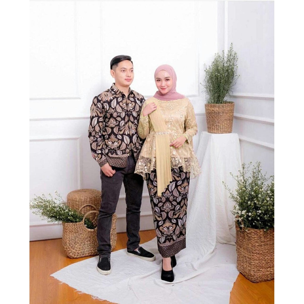 Harga Baju Pesta Couple Terbaik Batik Pakaian Wanita Agustus 2021 Shopee Indonesia