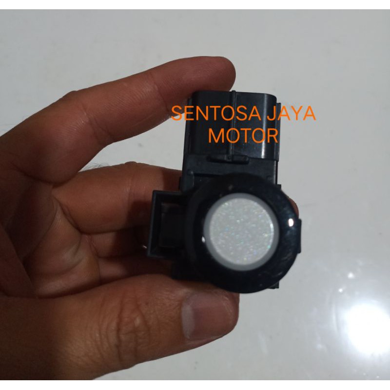 SENSOR PARKIR PARKING/SENSOR MUNDUR/SENSOR ULTRASONIC TOYOTA INNOVA FORTUNER 2012-2015 0RIGINAL