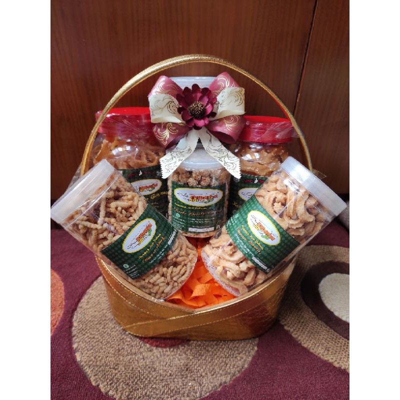 

parcel hampers kue betawi