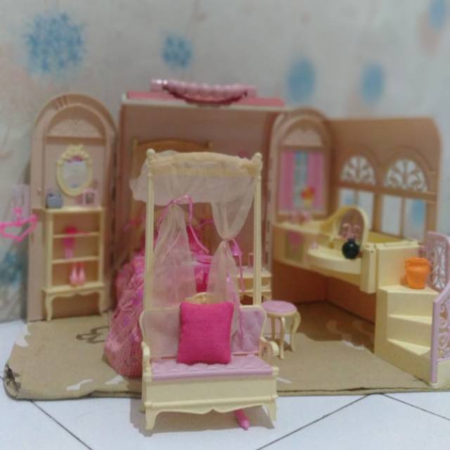 Rumah Barbie Koper