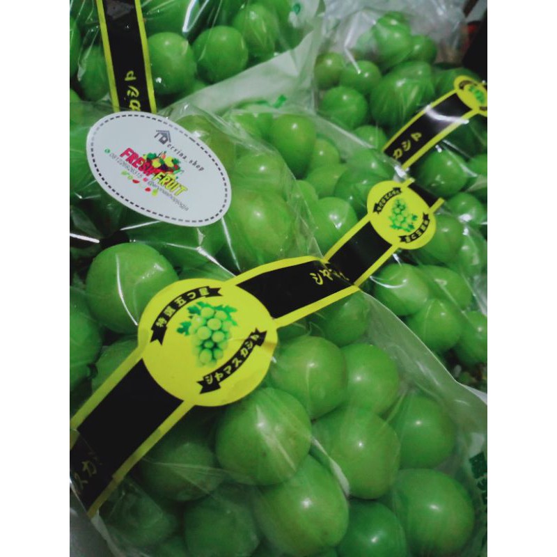 

Anggur Shine Muscat (500gr) Khusus Jogja dan sekitarnya