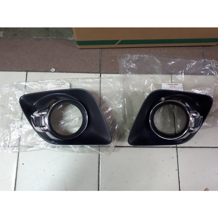 cover foglamp outlander - KANAN