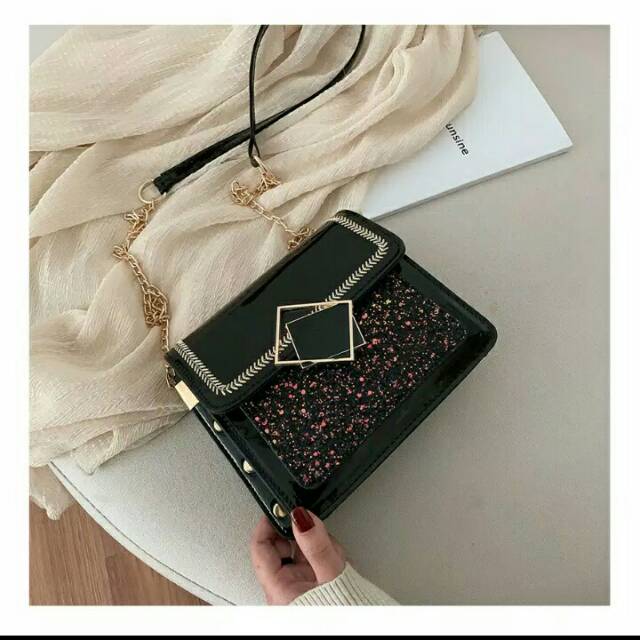 TAS WANITA KULIT HITAM GLOSSY IMPORT KOREA BRANDED MURAH