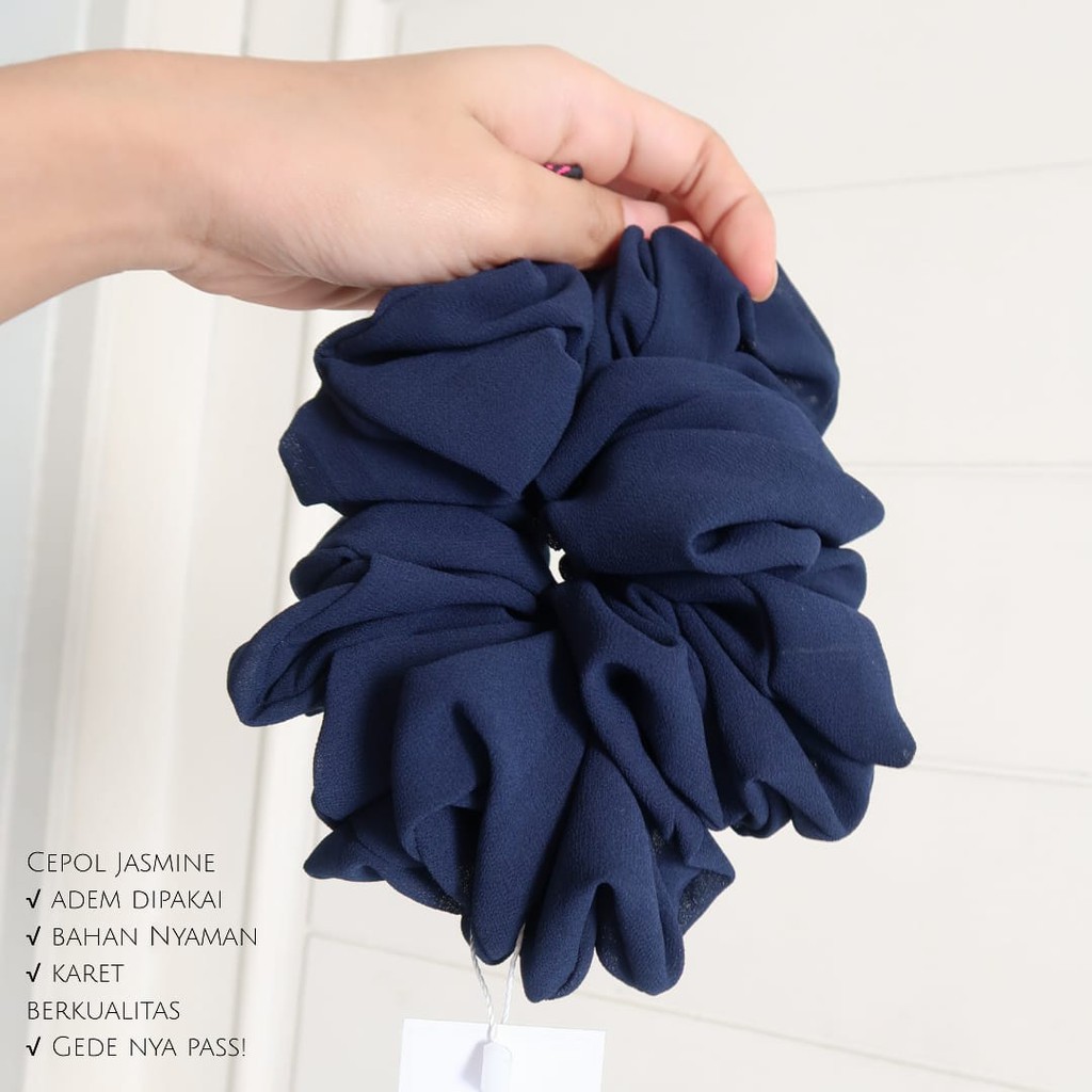 MW SCRUNCHIES CEPOL HIJAB ANTI PUSING BERKULITAS BEAUTY