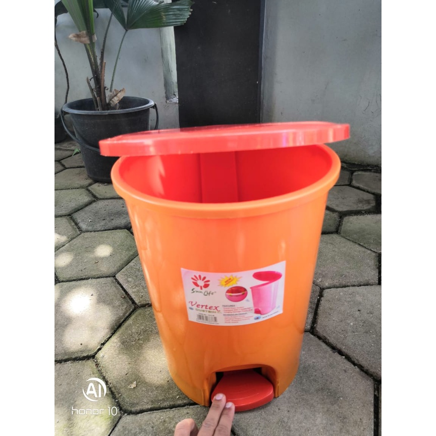 Sunlife Tempat Sampah Injak / injek 10 Liter Vertex Dustbin 10 Liter