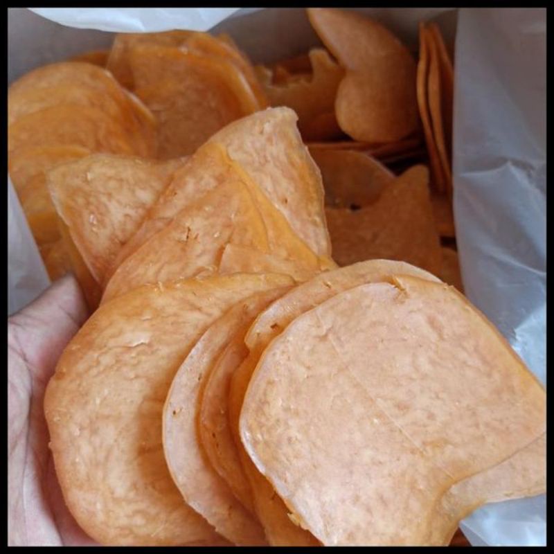 

krecek krupuk udang murah meriah tersedia kemasan 250gr dan 500gr