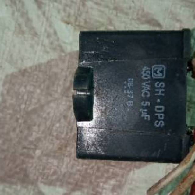 Kapasitor pompa air panasonic/nationalgp125 4uf-5uf