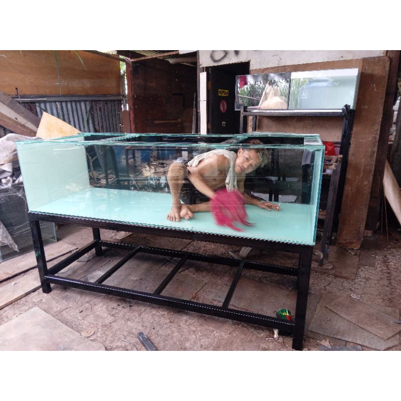 aquarium 200x70x50 kaca 12mili full +rak holo 4x6 besi tebal 1,7mili