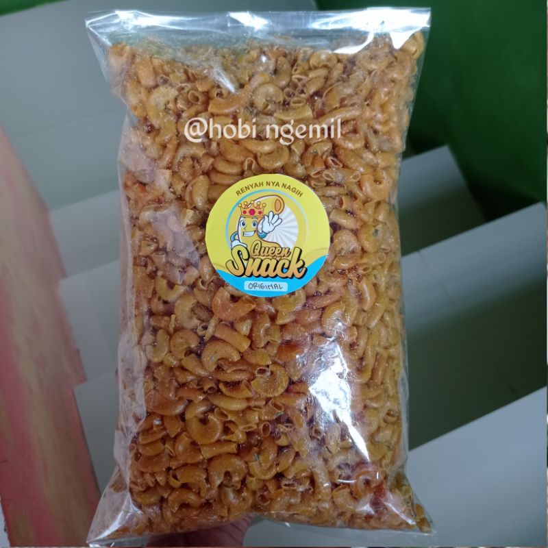 

Makaroni Bantet Daun Jeruk 1kg/Makaroni Bantet Pedas Daun Jeruk