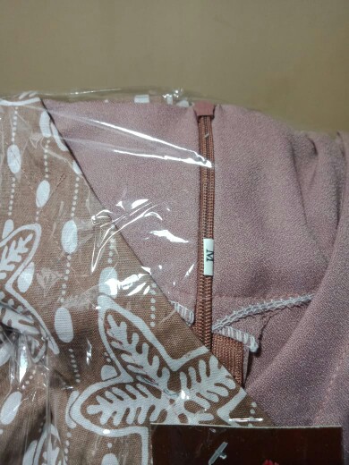 Baju Atasan Wanita Terbaru/ Fashion Modern Wanita Batik / Tunik Batik Modern