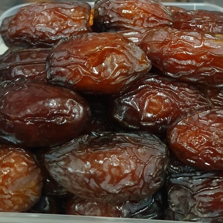 Kurma Medjool 1kg/kurma mejol jumbo KEMASAN TOPLES (EXP 2025)