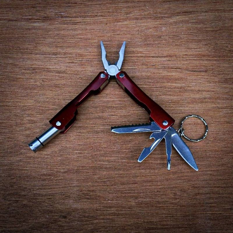 Survival Kit 1 set SOS Emergency - Portable SOS Tool Kit Earthquake Emergency Onboard Outdoor Survival