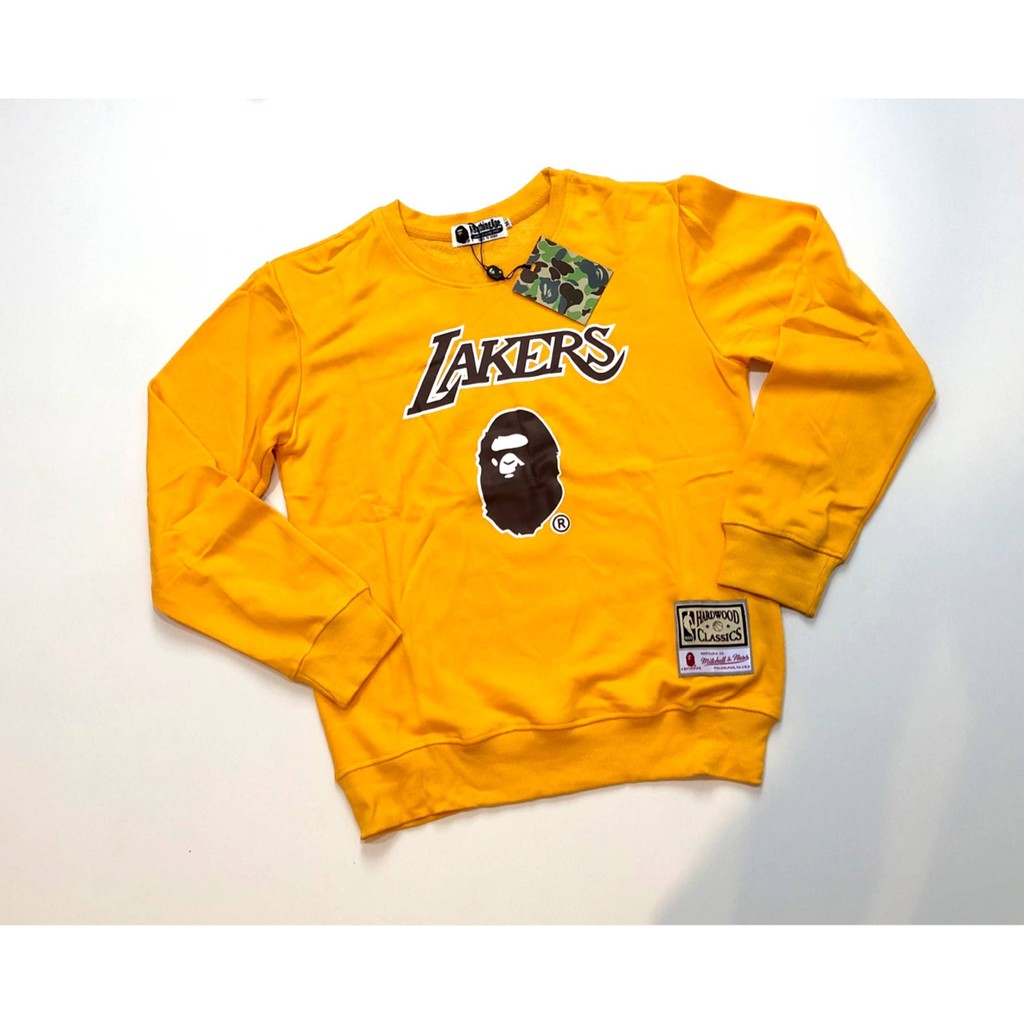 Sweater BAPE X NBA LAKERS Yellow