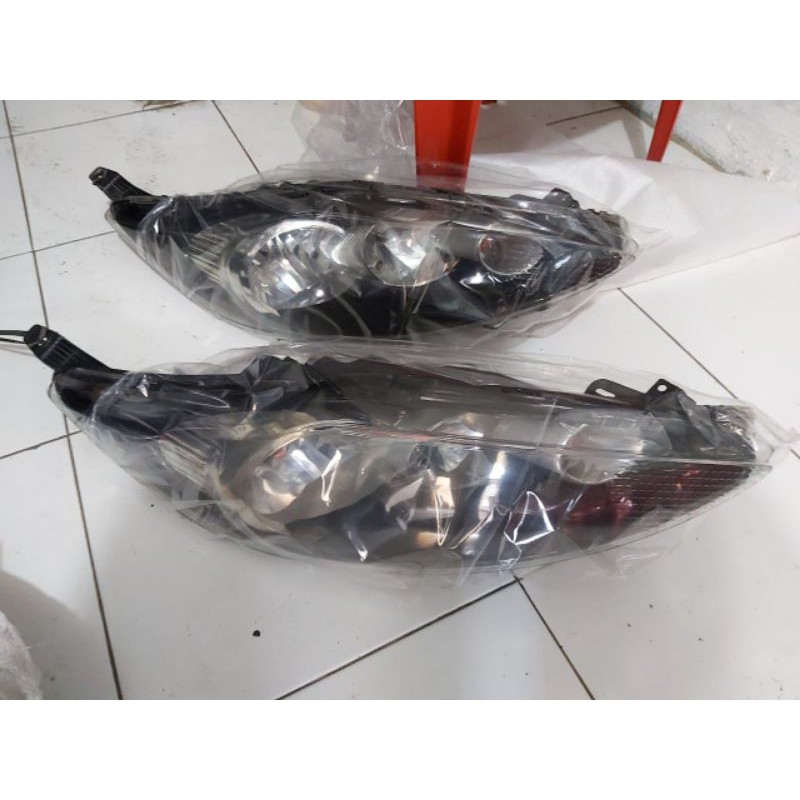 Headlamp Headlight Lampu Depan Ford Fiesta 2009 2010 2011 2012 2013