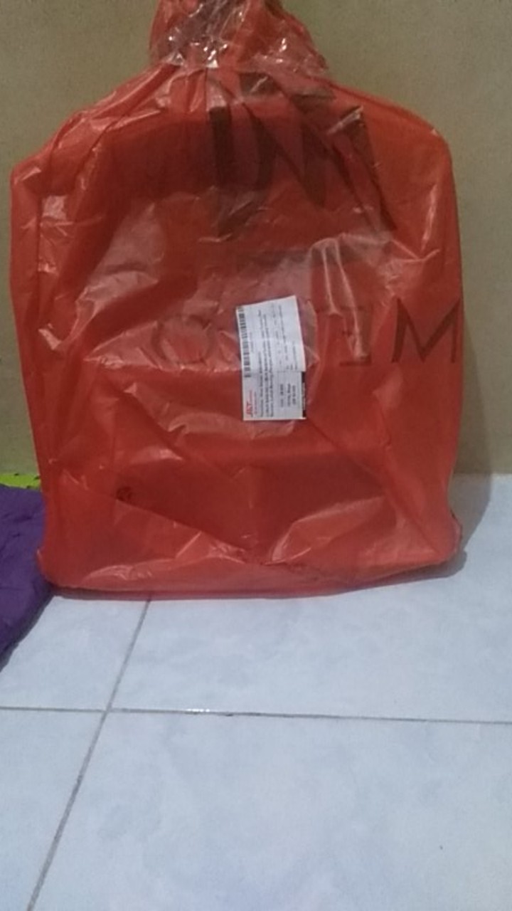 Hanger Badan Atau Gantungan Baju