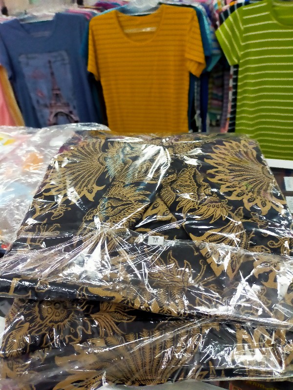 Batik Couple Keluarga Sania Ruffle Ori Ndoro Jowi Dnt Marina Kipas