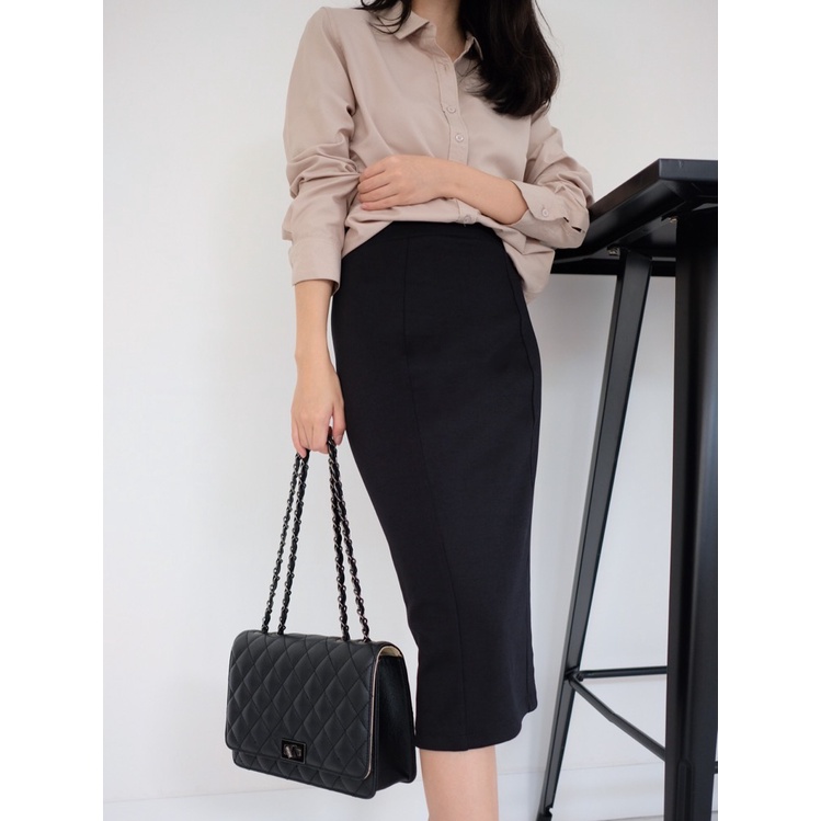 Kadaka B-0155 Midi Skirt Wanita Ban Pinggang Detail List