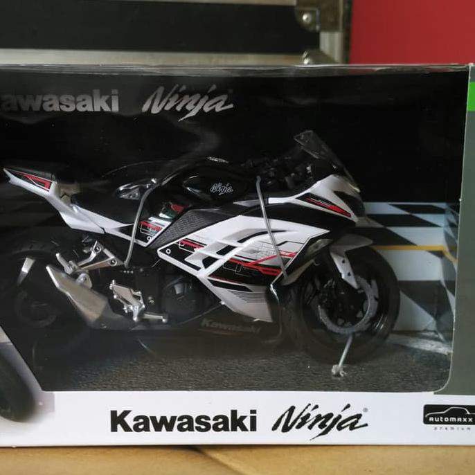 diecast ninja 250