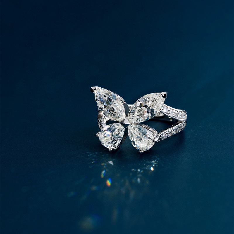 Fashion Beautiful Moissanite Personality Butterfly Shape Ring