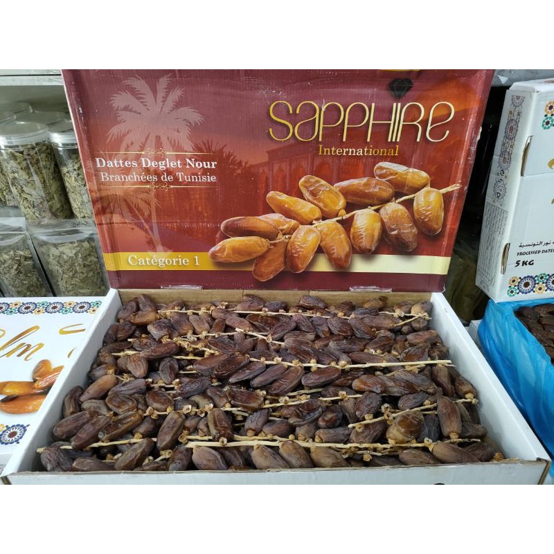 

Kurma Sapphire 5kg | Kurma Tunisia Tangkai Sapphire 5 kg | Kurma Tangkai Tunis 5 kg