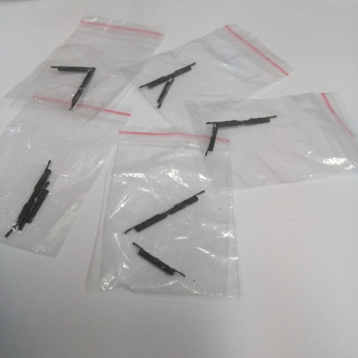 tombol luar tombol power on of volume tombol samping oppo f5/f3