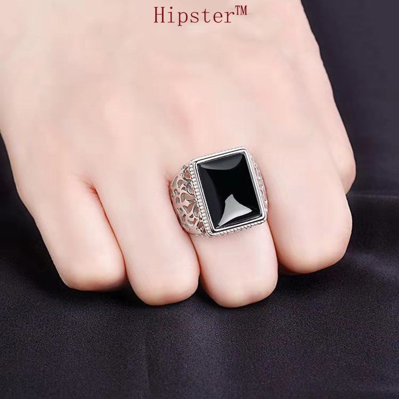 Retro Simple Stylish Domineering Inlaid Hollow Black Agate Ring