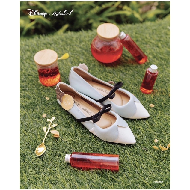 Sepatu Ittaherl Alice Maxi Pointy Sky (flat shoes)