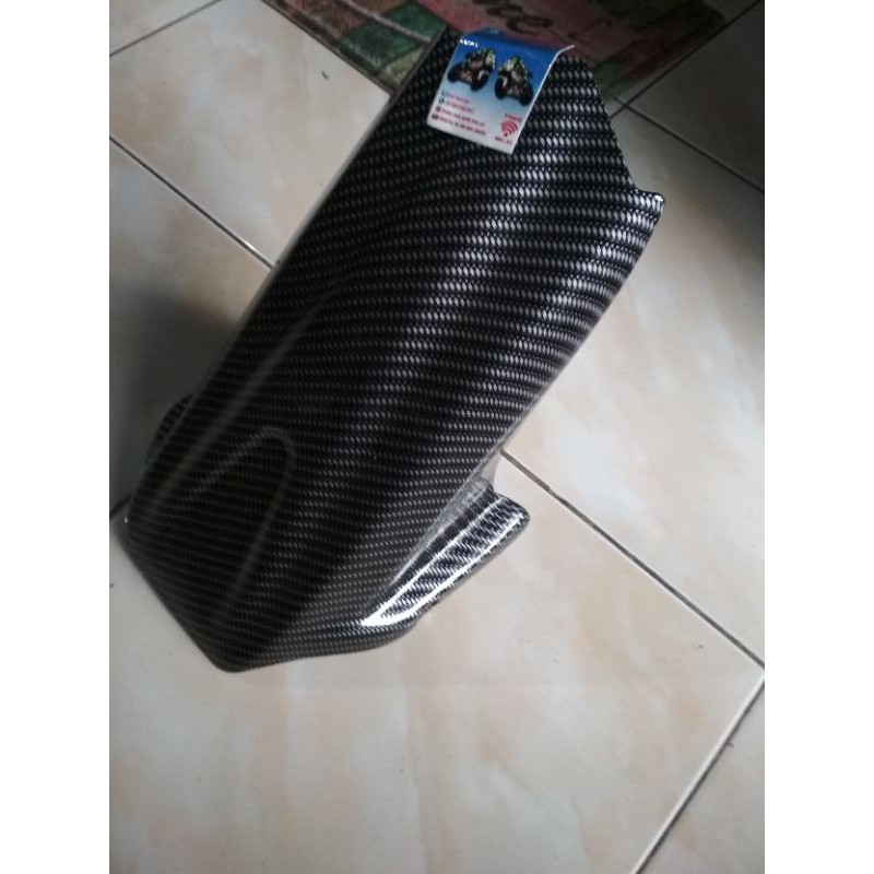 Spakbor kolong arm Hungger arm R15 V3 CARBON