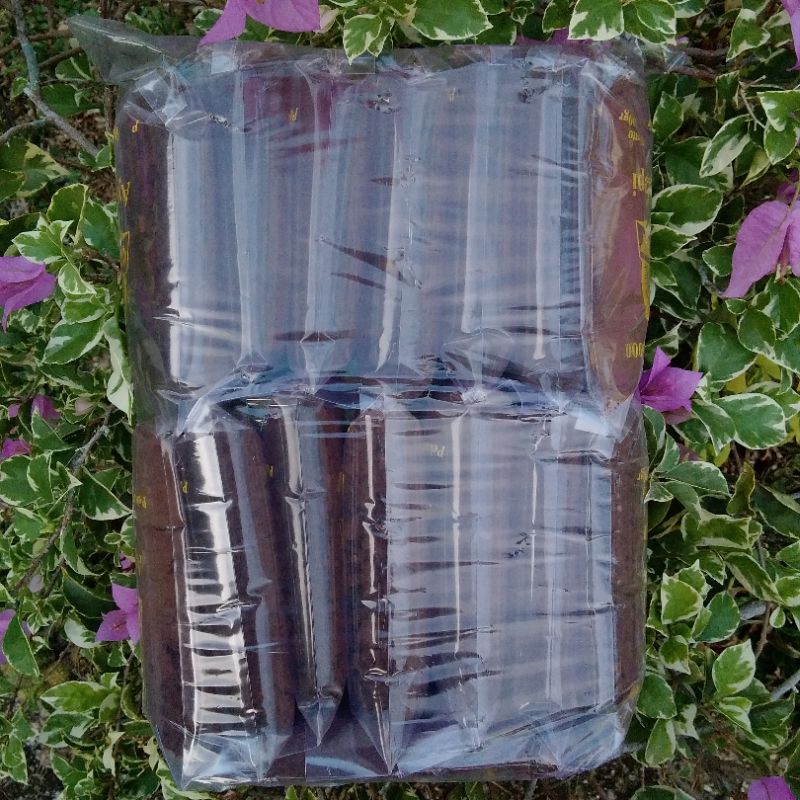 

Kopi hitam Ketengan Robusta .isi 15 pcs/Pack(1Pcs=100grm)