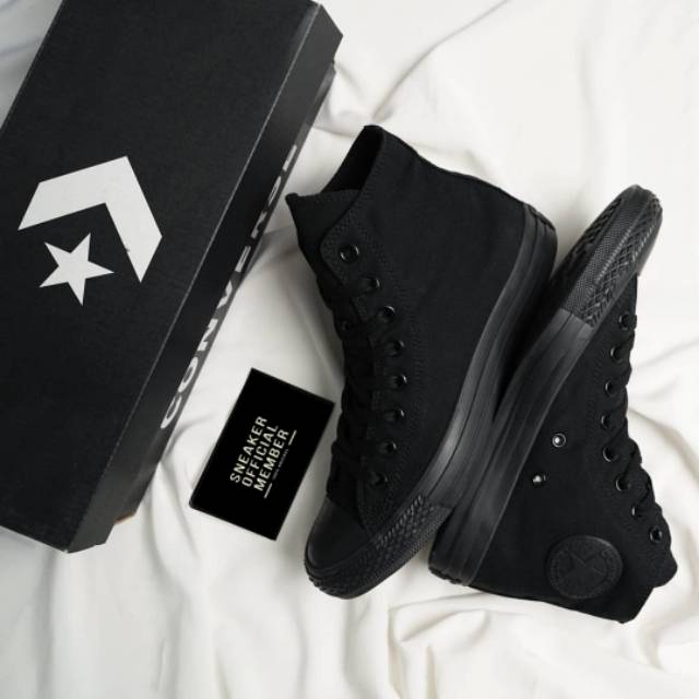 chuck taylor classic