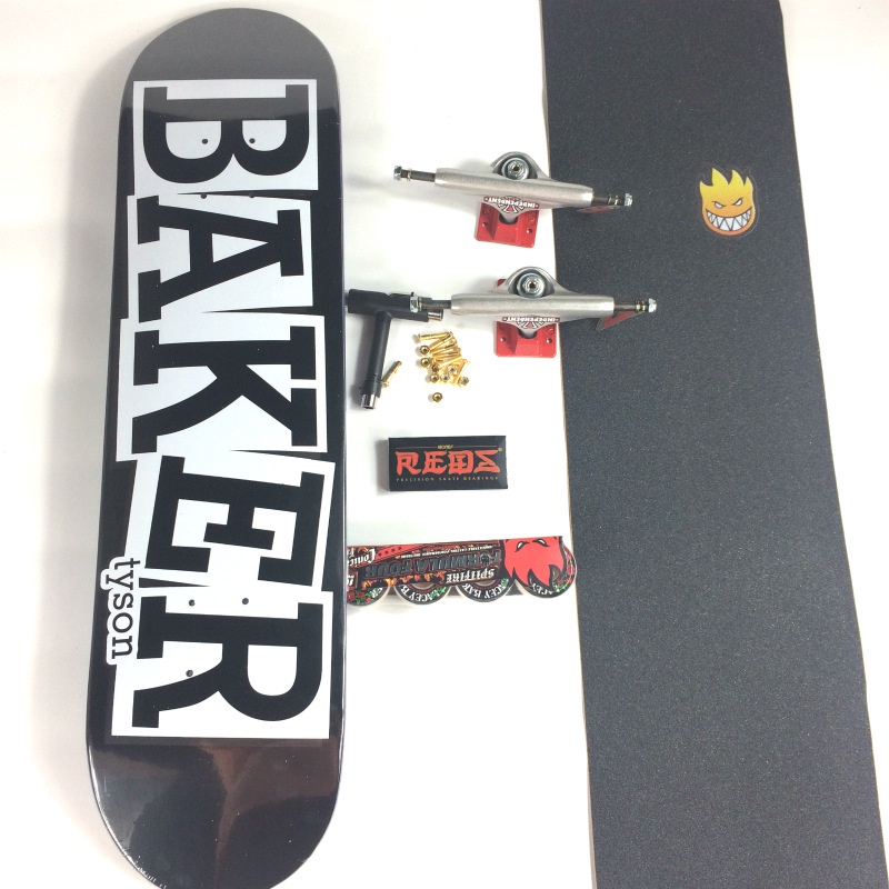 Baker 8.0 / 8.5 SKATEBOARD Roda Empat Bahan Maple Ukuran 31x8 Inch