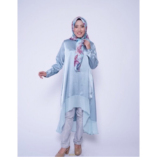 Atasan Elzatta Hijab Tunik Femina