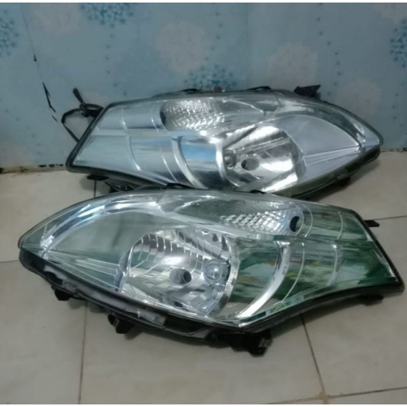 Headlamp Suzuki ertiga