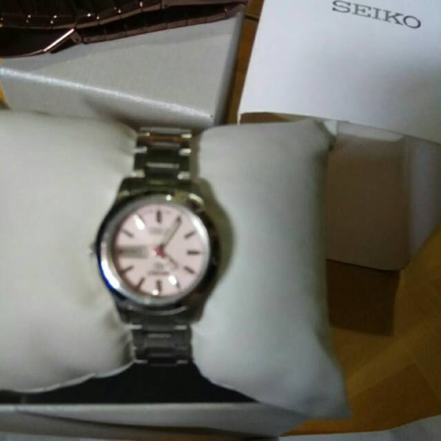 Jam Seiko 5