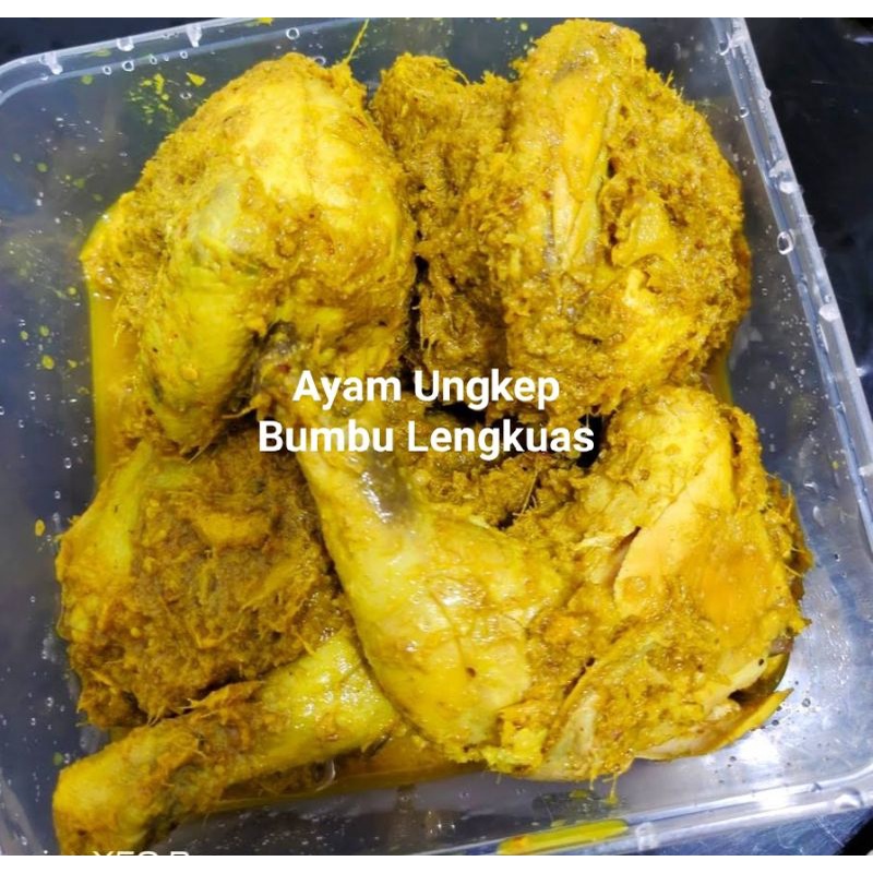 

Ayam Ungkep Bumbu Lengkuas 1 ekor ayam + sambal