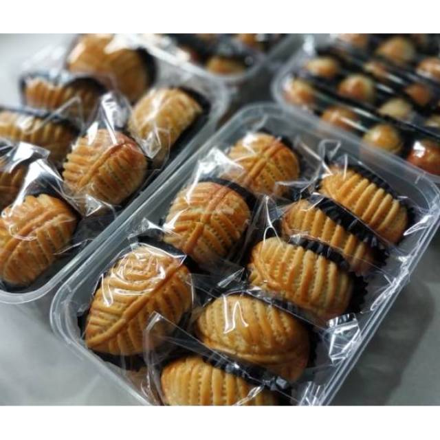 Nastar Daun Jumbo Full Wijsman isi 15 buah 500gr