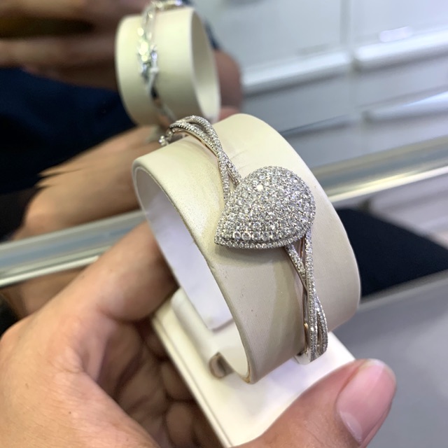 Gelang Berlian Air Mata