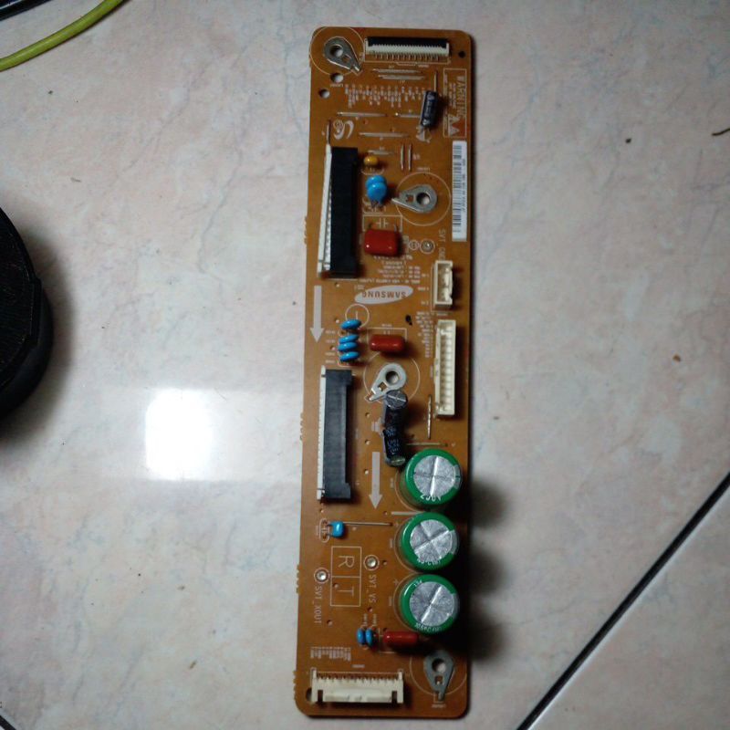 z sus main z main tv plasma samsung 43e470