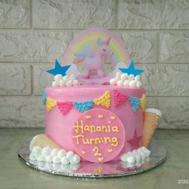 Unicorn / kue ulang tahun / birthday cake / bolu enak bandung