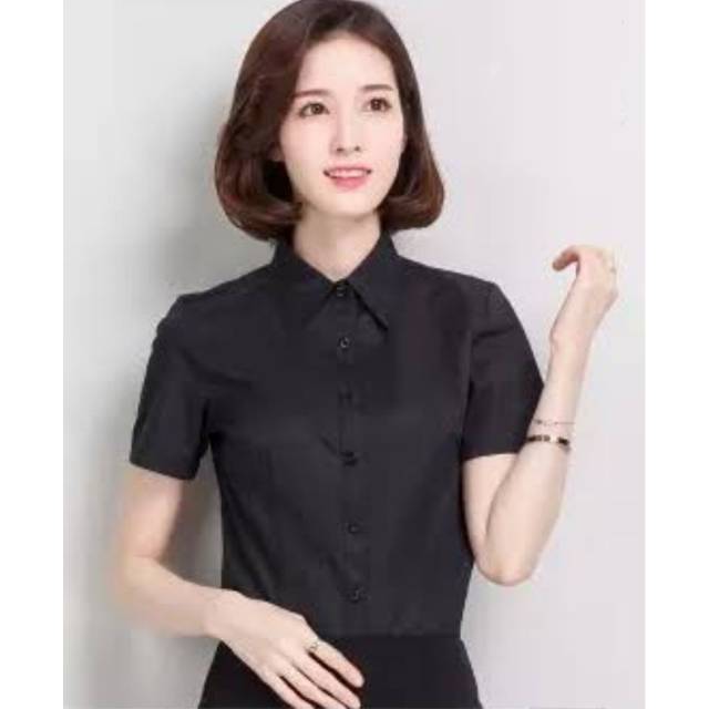Kemeja formal wanita hitam polos pendek