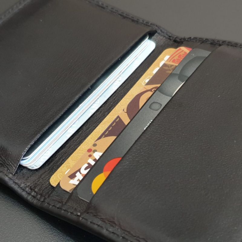 Card Holder Dompet Kartu Kulit Asli Hitam 4 Slot