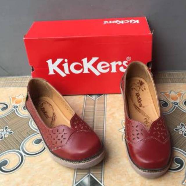 Sepatu Casual Woman (Kickers) Bahan 100% kulit Asli